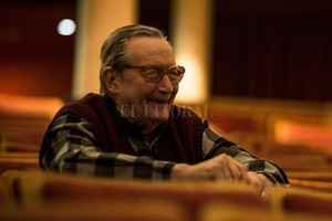 Gentileza Escuela de Formación Actoral Agustín Alezzo A fines de junio había recibido la buena noticia de que la dirección del Instituto Nacional del Teatro (INT) había aprobado darle un premio honorífico a su trayectoria, que le permitirá sostener su Escuela de Formación Actoral