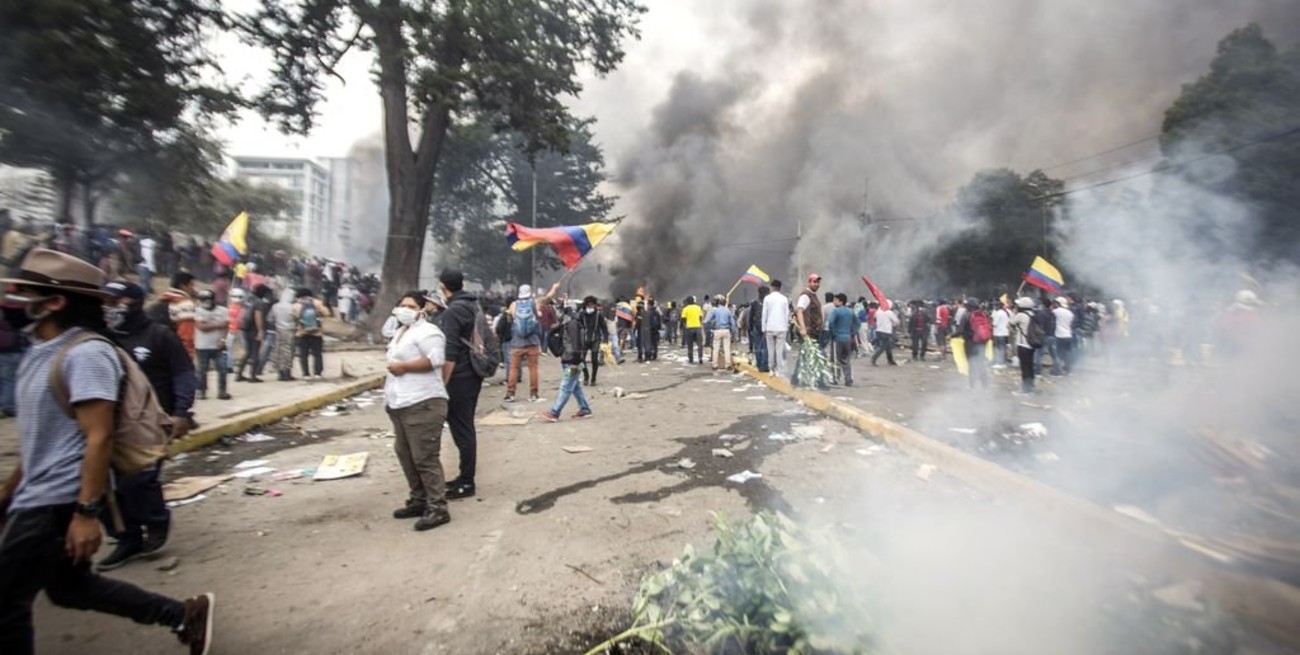 Elevan a 7 muertos, 1.340 heridos y 1.152 detenidos el saldo de las protestas en Ecuador