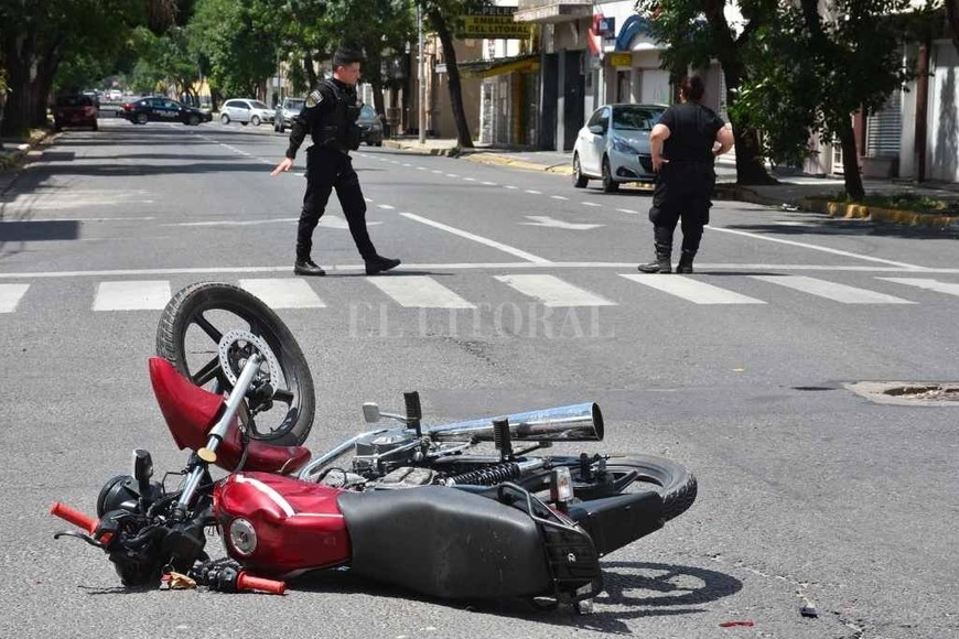 ELLITORAL_422406 |  Luis Cetraro. Dato alarmante. Entre el 75% y el 80% del total de los siniestros viales que se producen en esta capital, participa al menos una moto.