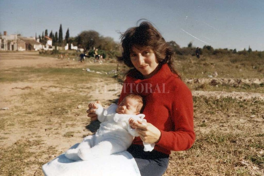 ELLITORAL_420431 |  Gentileza Daniela Fernández Quiero saber dónde está para aunque sea enterrarla , dice Daniela sobre esta nueva oportunidad que se abre en la Justicia.