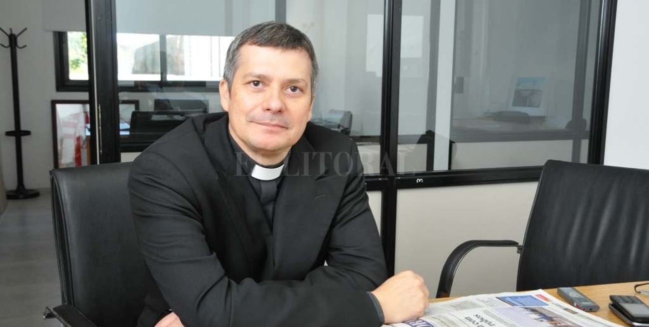 Un santafesino estará al frente de las comunicaciones de El Vaticano