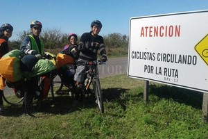 Gentileza En las rutas argentinas estiman que recorren entre 80 y 90 kilómetros diarios.