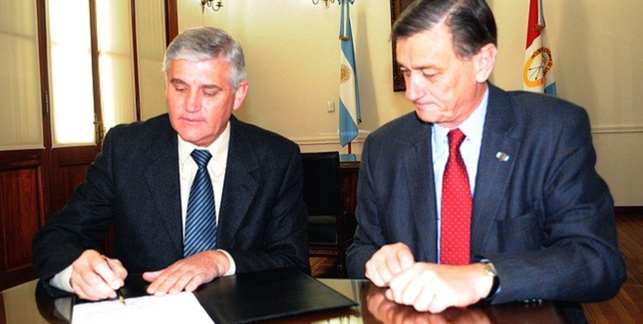 El senador Norberto Betique quedó a cargo del Poder Ejecutivo en la provincia