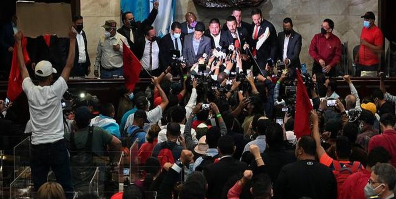 Honduras tiene dos Legislaturas "pararelas" desde este martes