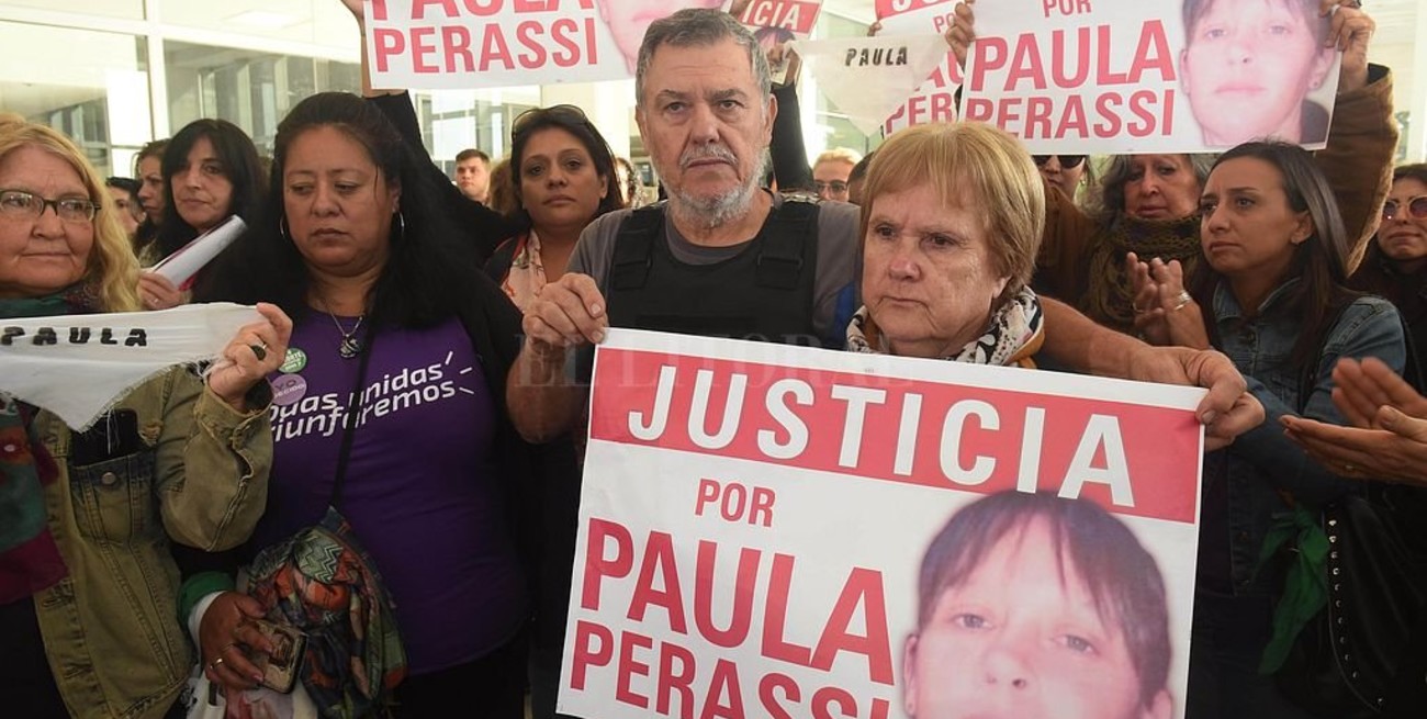 Rechazan que el Instituto Nacional de las Mujeres intervenga en el caso de Paula Perassi