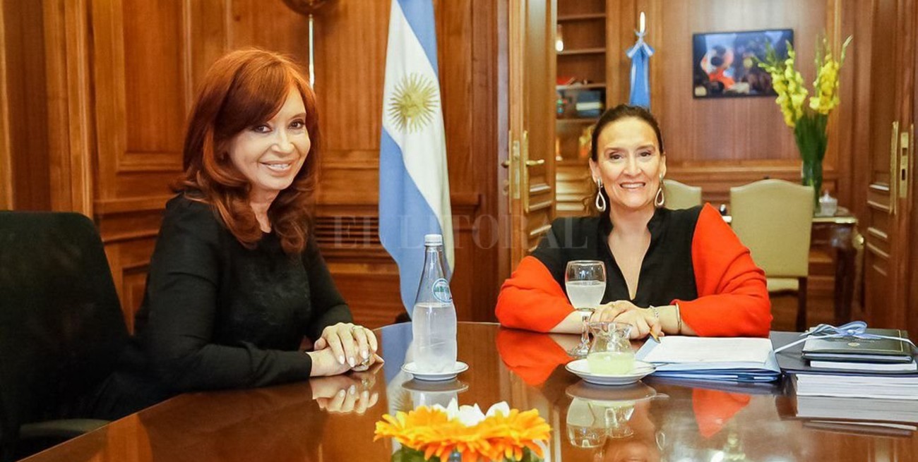 Gabriela Michetti y Cristina Kirchner acordaron respetar el protocolo para la jura presidencial