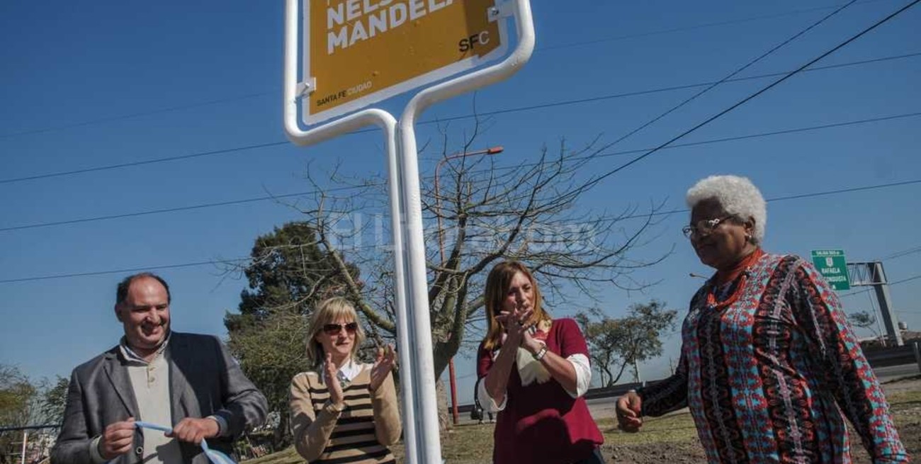 Inauguraron la plaza "Nelson Mandela" en Barranquitas Sur