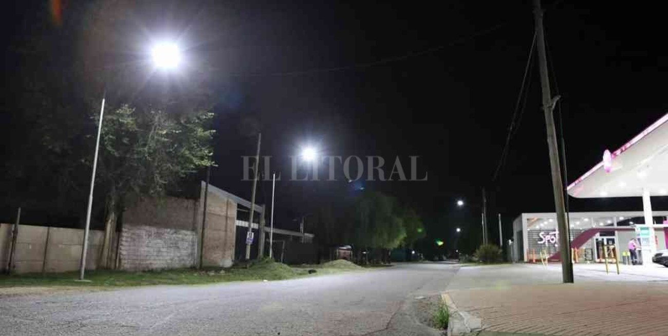 San Lorenzo: amplían la iluminación led en barrio Mitre