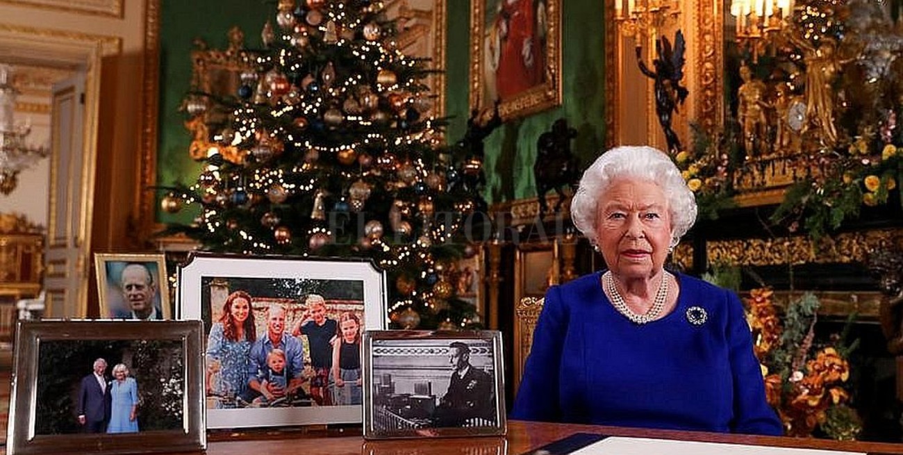 Los empleados de Isabel II se niegan a confinarse sin sus familias en Navidad