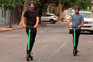 Gentileza Uno de los ejemplos de la implementación del sistema en el país es el caso mendocino, donde arrancó se puso a disposición de los ciudadanos 40 vehículos monitoreados por GPS y distribuidos en diferentes zonas.