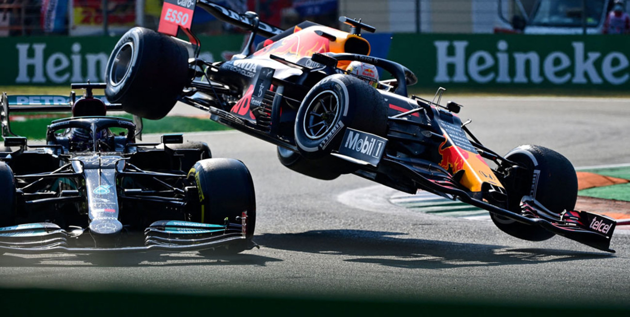 Hamilton y Verstappen se defendieron tras el incidente