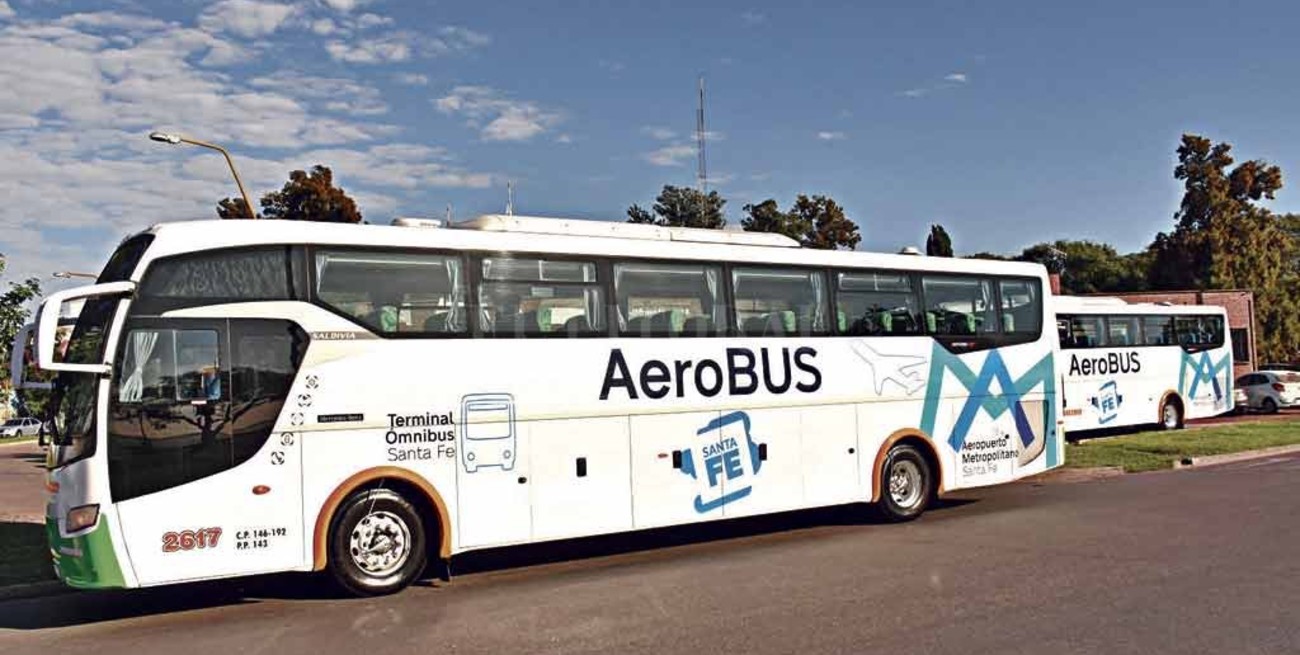 Este martes  debuta el "Aerobus" que  une la Terminal con el Aeropuerto
