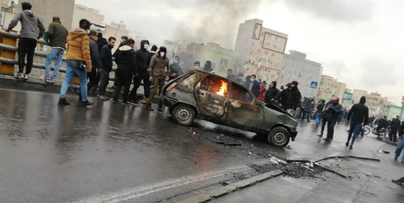 Amnistía Internacional eleva a 208 la cifra de muertos por represión de protestas en Irán
