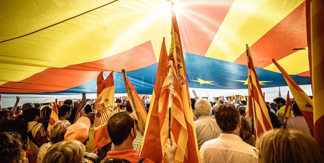 Declaran nula e inconstitucional la Ley de referéndum aprobada por el Parlamento de Cataluña