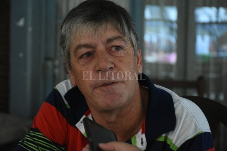 ELLITORAL_431588 |  Manuel Fabatía Gabriel Perrenoud. El presidente de Banco Provincial nació y creció como deportista en la institución bancaria.