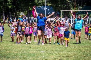 Gentileza En Santa Fe, las propuestas lúdicas de verano estuvieron dirigidas a jóvenes de 185 localidades de la provincia para que continúen vinculándose en espacios de juego y esparcimiento.