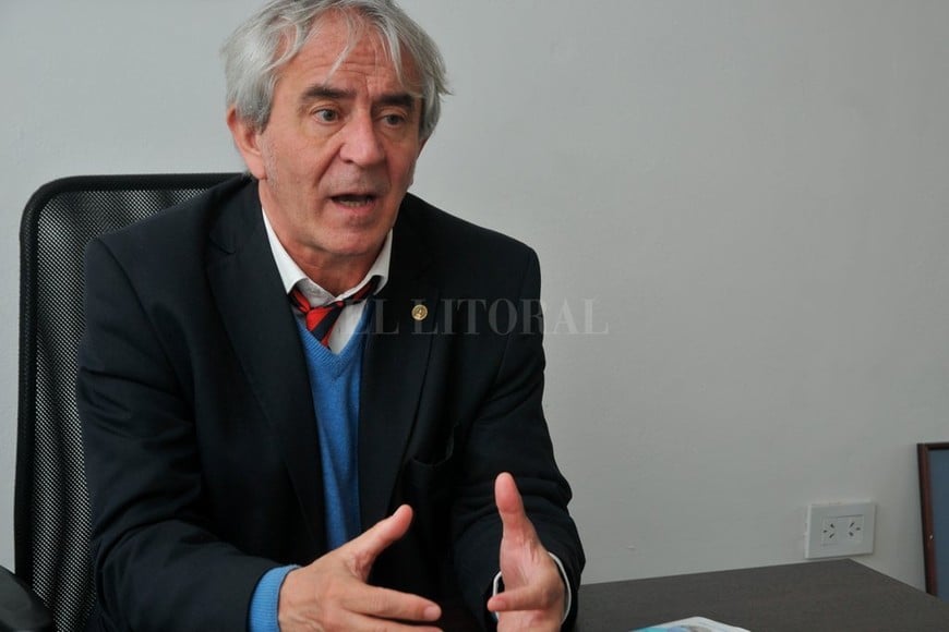 ELLITORAL_273872 |  Luis Cetraro Aníbal Faccendini:  Es un avance en un derecho humano para la totalidad de las localidades santafesinas .