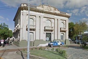 Captura digital - Google Maps Streetview Sede de la Jefatura de Policía, en la ciudad de Rafaela.