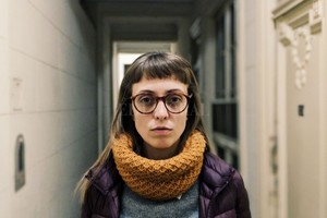 Gentileza Agustín Obregón Creo que me defino más como poeta porque todo lo que escribo, sin importar qué ni para qué, tiene una búsqueda poética , asegura Consuelo.