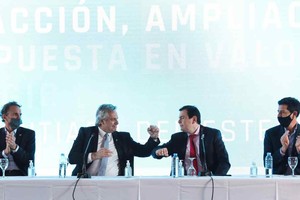 ELLITORAL_310793 |  Gentileza