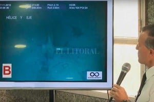 ELLITORAL_229952 |  El Litoral En la conferencia de prensa divulgaron imágenes del fondo del mar