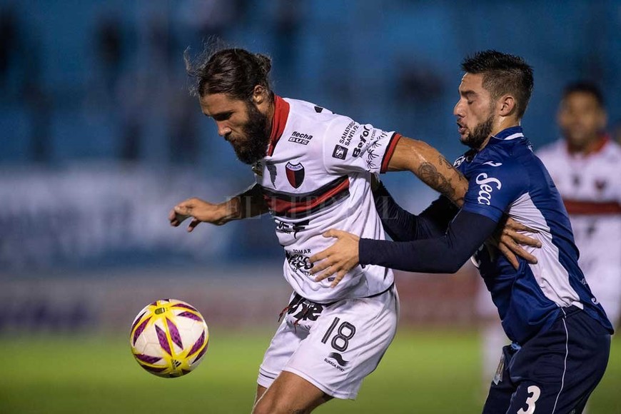 ELLITORAL_246083 |  Matías Nápoli Franco Zuculini es un jugador interesante pero al que las lesiones y las molestias físicas lo persiguieron y le impidieron que tenga continuidad. ¿Seguirá?. Es una gran duda.