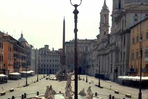 ELLITORAL_291733 |  Captura de pantalla Piazza Navona , uno de los lugares públicos más concurridos de Roma vacío por las fuertes restricciones que aplican en Italia