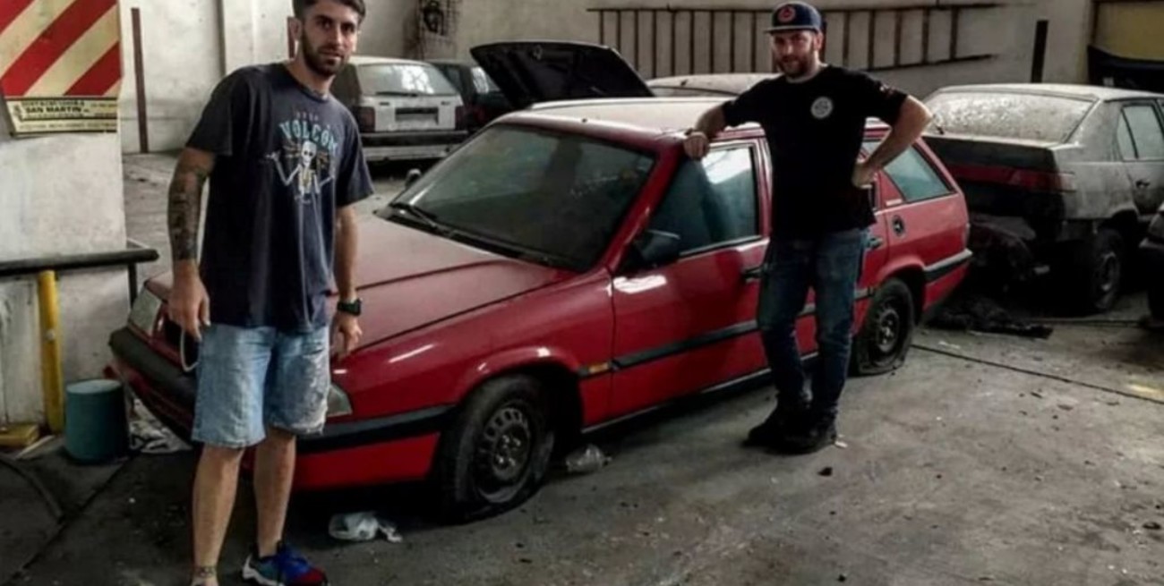 Buenos Aires: encontraron autos 0km de hace 30 años en un galpón abandonado