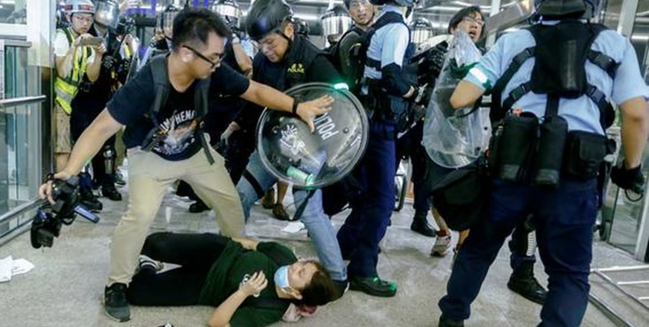 Recrudecen las protestas en Hong Kong