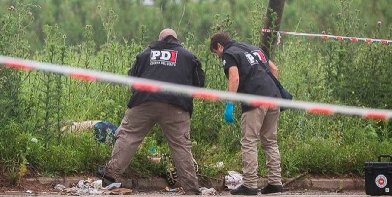 Rosario: hallaron a un hombre muerto con las manos atadas y tres tiros