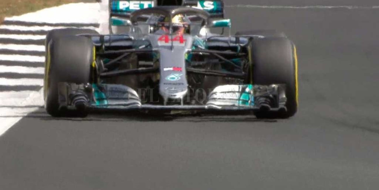 F1: Hamilton se quedó con la "pole" en un final cerrado en Silverstone 
