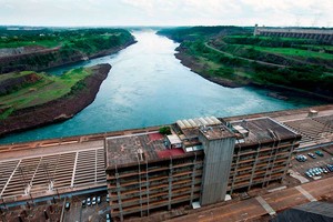 ELLITORAL_320190 |  Gentileza La represa de Itaipú, ubicada entre la frontera de Brasil y Paraguay.