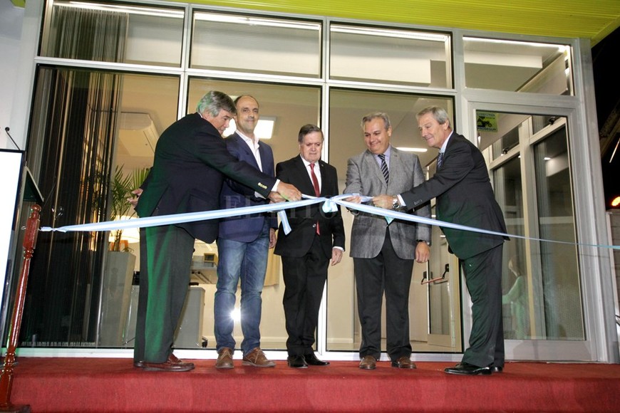 ELLITORAL_260337 |  Pablo Aguirre En marzo de 2019, la Bolsa de Comercio inauguró su flamante Laboratorio en el Puerto Local.