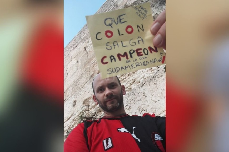 ELLITORAL_266884 |  Gentileza El mensaje que todo hincha Sabalero quiere que se cumpla