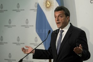 Archivo Hay que construir dejando de lado los personalismos, todos tenemos historias personales, pero anteponerlas sería de mediocres , fue el mensaje del ex intendente de Tigre a sus dirigentes más cercanos.