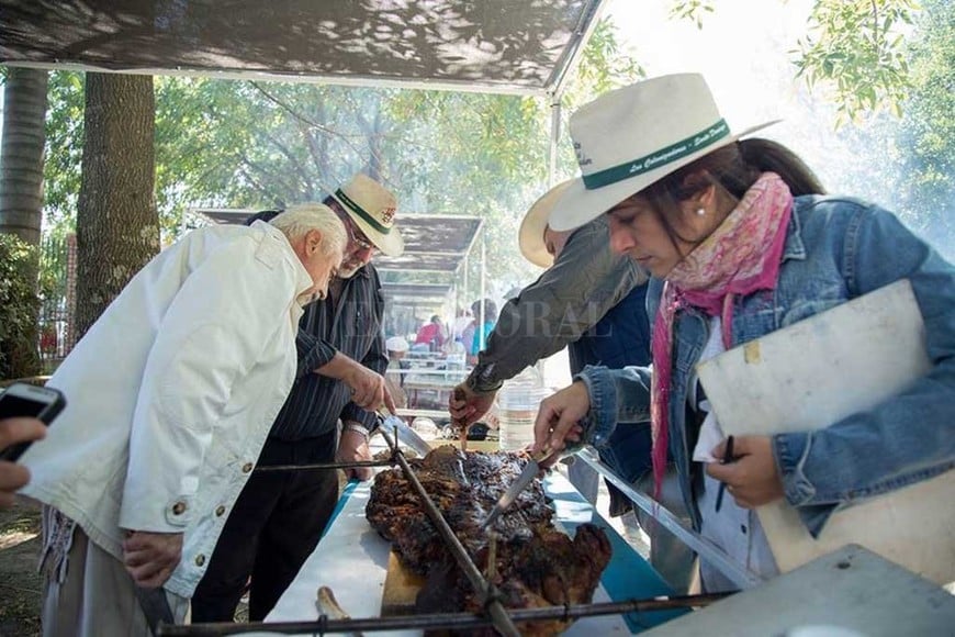 ELLITORAL_289051 | Gentileza La 5ta. edición del evento, que reúne a los asados más importantes de la provincia y el país se llevará a cabo en horas de la mañana y será a total beneficio del Centro de Día Enredes de esta localidad.