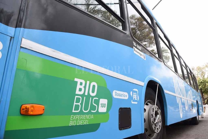 ELLITORAL_235301 |  Archivo El Litoral PROYECCIÓN.  La idea es que en el resto de los municipios y comunas que tiene líneas de colectivos privadas, directamente a través de la mesa de migración vayan pasando las unidades a B100 , apuntó.