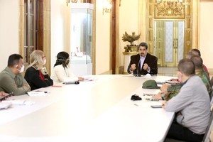 ELLITORAL_290898 |  Twitter Maduro