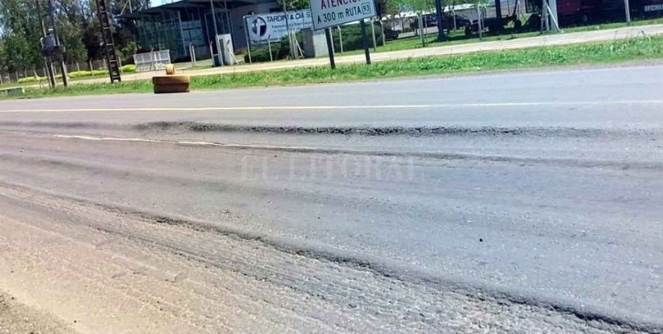 Piden urgente reparación de la ruta 33 - El Litoral