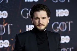 ELLITORAL_248766 |  DIMITRIOS KAMBOURIS NEW YORK, NEW YORK - APRIL 03: Kit Harington attends "Game Of Thrones" Season 8 Premiere on April 03, 2019 in New York City. (Photo by Dimitrios Kambouris/Getty Images)