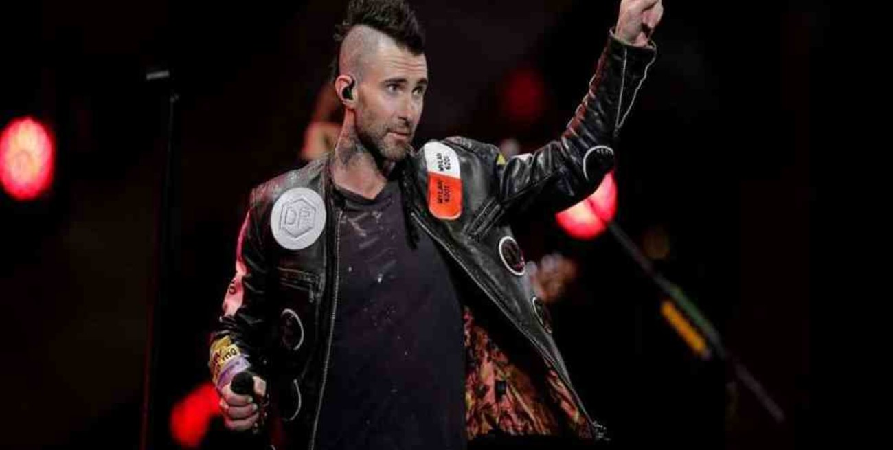 Fuertes críticas en el debut de Maroon 5 en Viña del Mar