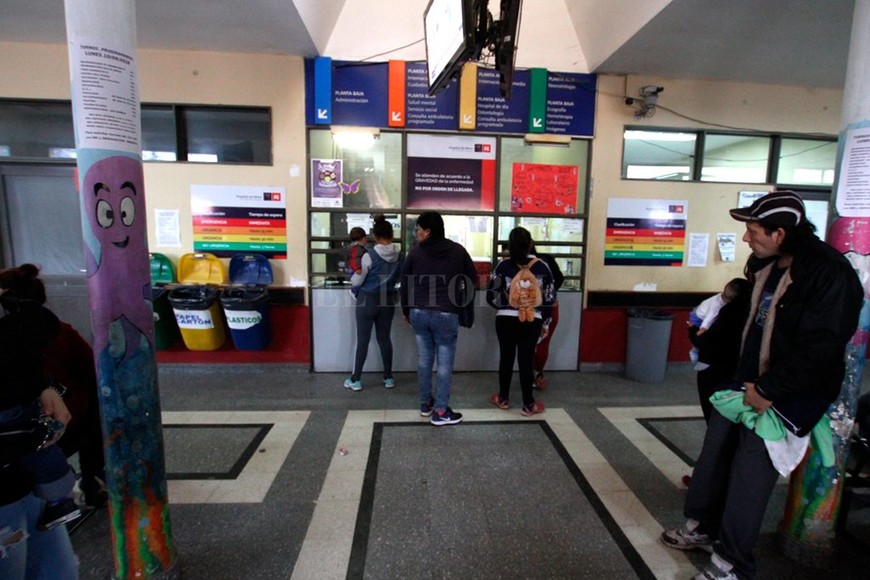 ELLITORAL_277591 |  Archivo - El Litoral Alassia. Tres pequeños debieron ser atendidos en el Hospital de Niños por manipulación de pirotecnia.