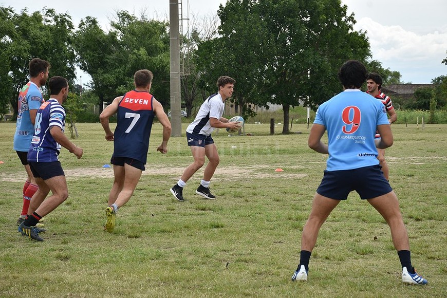 ELLITORAL_274049 |  Luis Cetraro Una vez más, los jugadores que aceptaron ser partícipes del plantel, trabajaron con marcado entusiasmo durante todo el proceso preparatorio.