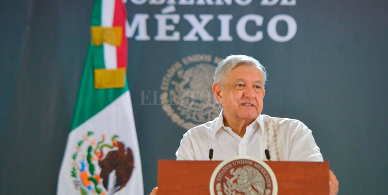 López Obrador cree que la economía mexicana "tocará fondo" el segundo trimestre