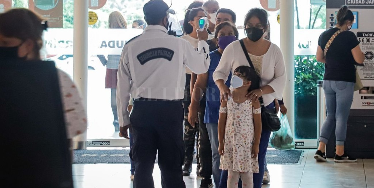 Preocupa el rápido aumento de menores de edad muertos por coronavirus en México