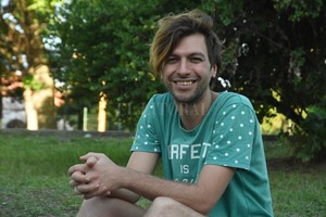 ELLITORAL_233638 |  Luis Cetraro Lo pensé como un disco sin tanta forma, para escuchar entero como un set , describe Pacho.