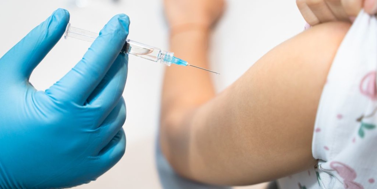 Sarampión: recomiendan a quienes no sepan si están vacunados, que se apliquen la dosis
