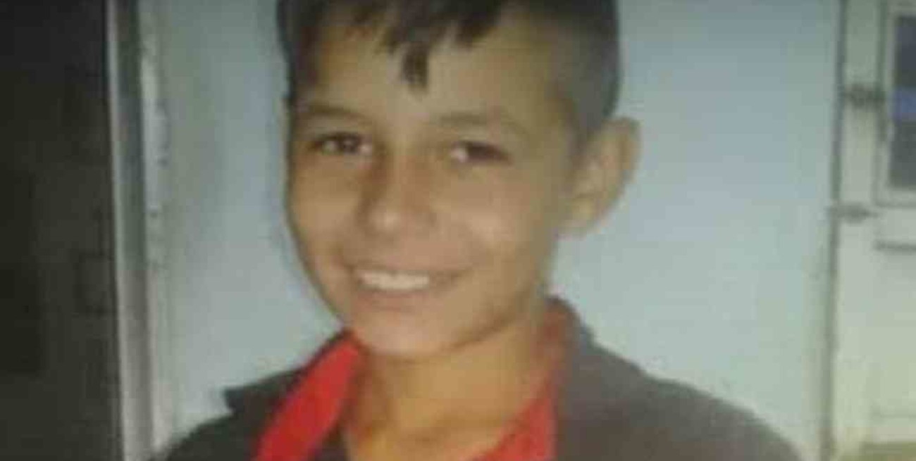 Buscan a un adolescente de 13 años desaparecido en Hernandarias
