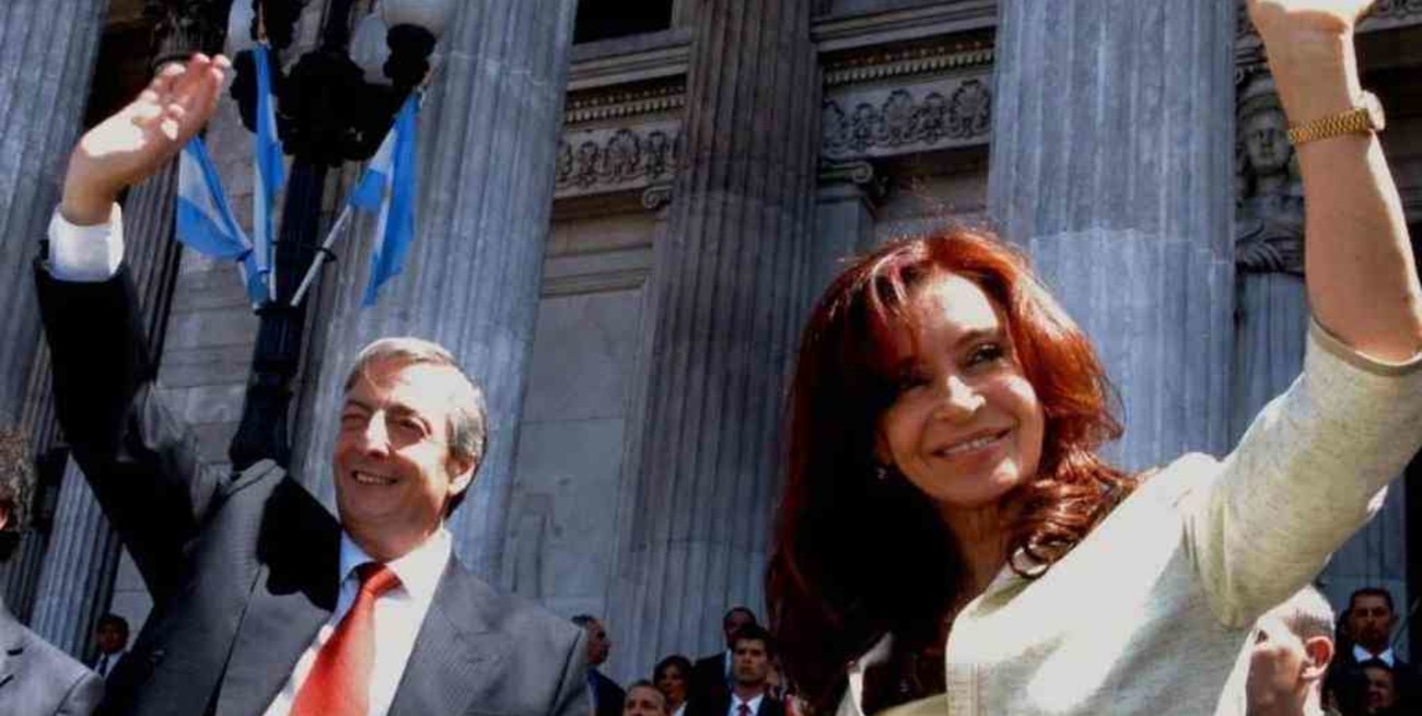 Cristina recordó a Néstor Kirchner en el décimo aniversario de su muerte