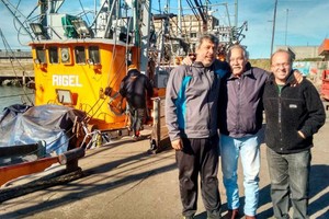 ELLITORAL_213771 |  Perfil. A la izquierda, el capitán Salvador Taliercio.